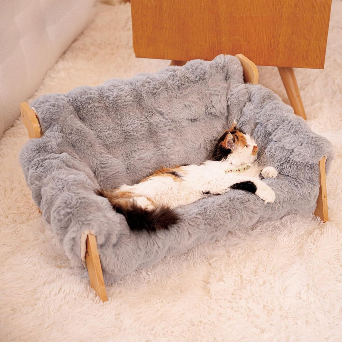 Luxury Elevated Solid Wood Cat Couch Bed